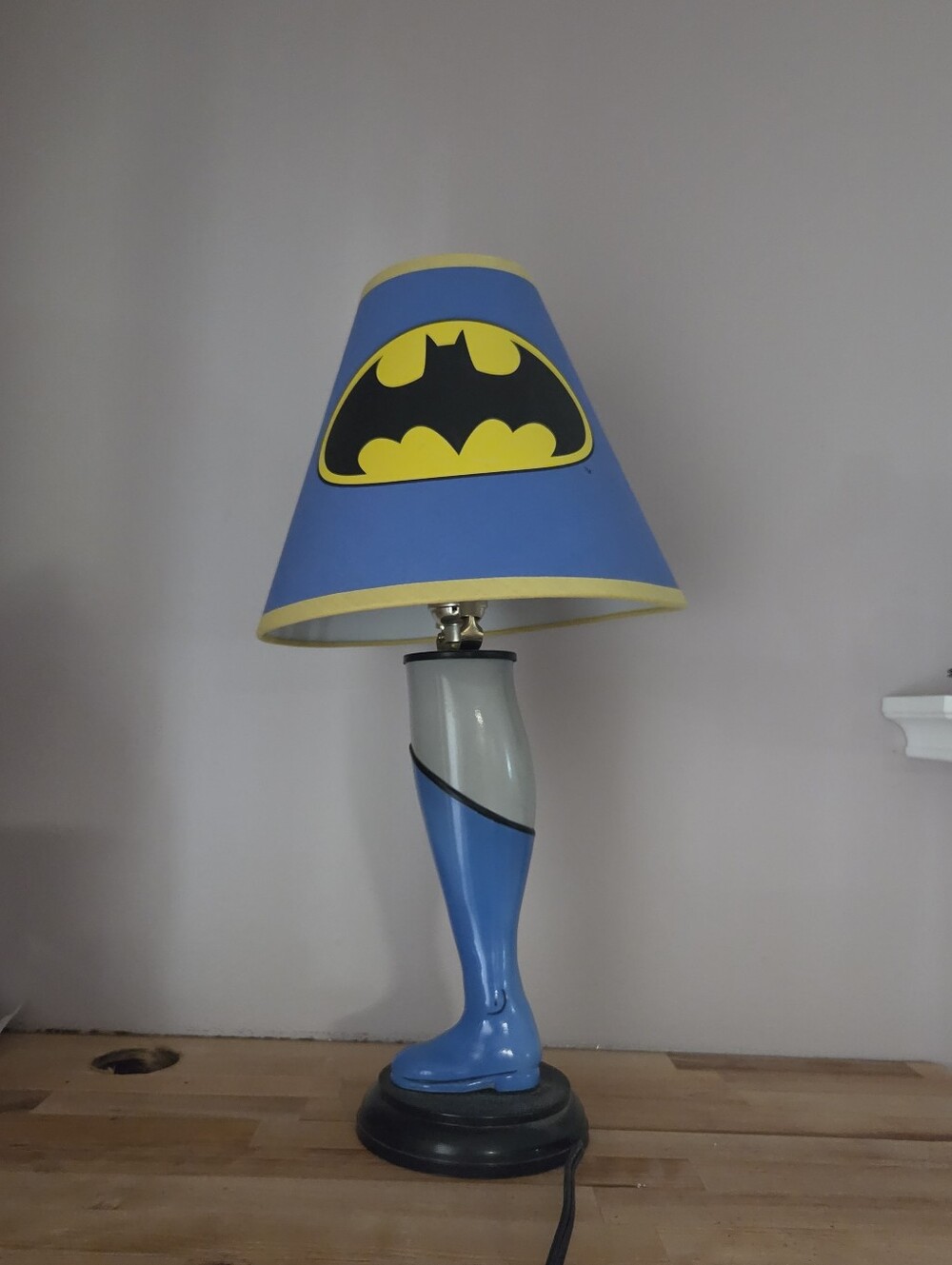 Batman Leg Lam